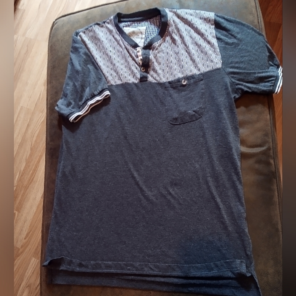 Native Code Gray Partial Button Up T-shirt